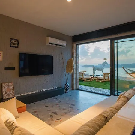 Lada Slav Exclusive Hotell Faralya