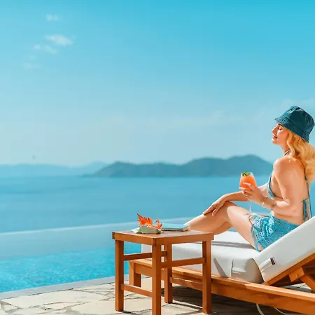 Lada Slav Exclusive Faralya