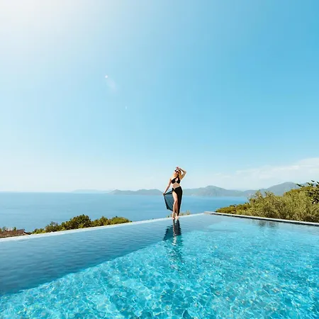 Lada Slav Exclusive Hotell *