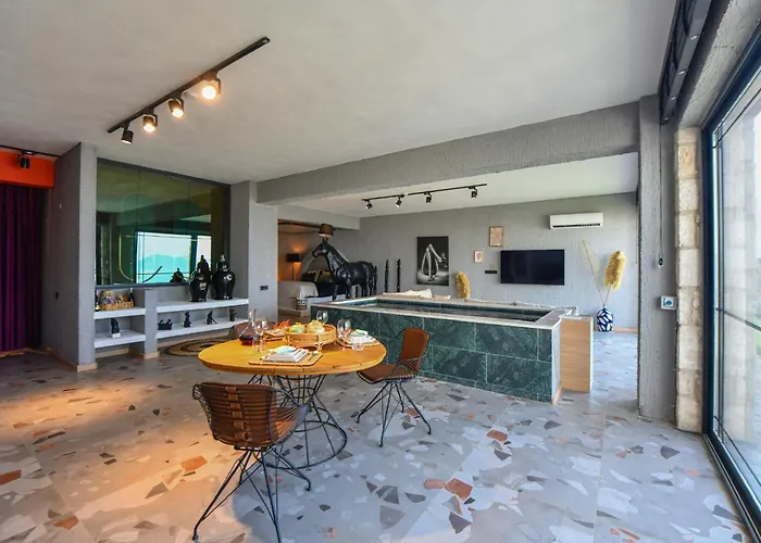 Lada Slav Exclusive 호텔 *