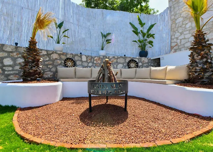 Lada Slav Exclusive 호텔 *