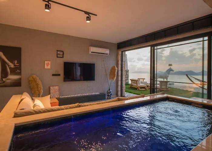 Lada Slav Exclusive 호텔 파랄리아